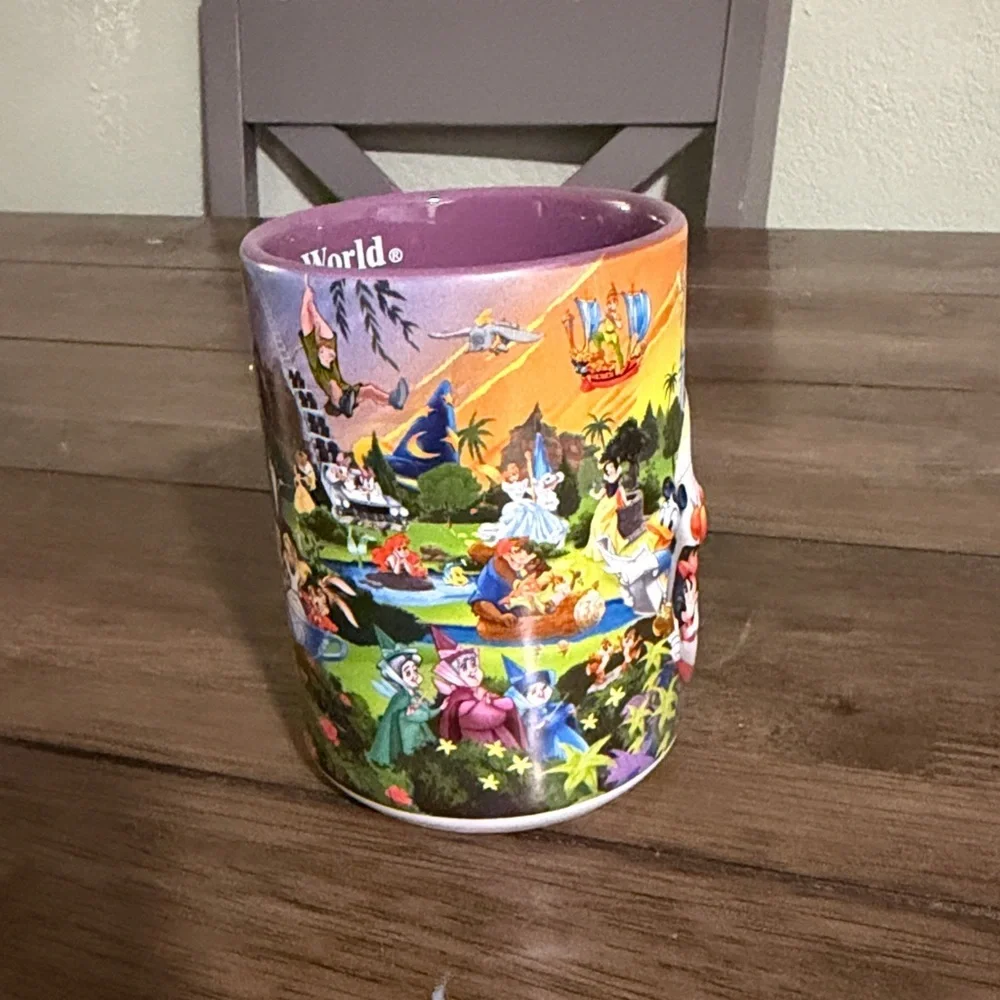 Disney coffe MUG Mickey disneyland grandma 3 D relief 14 oz